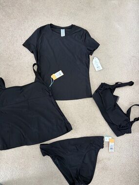 Women's Black swim Set